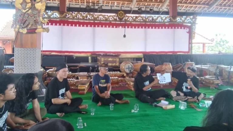 wayang-sambongan-rembang_1762341807 jpg